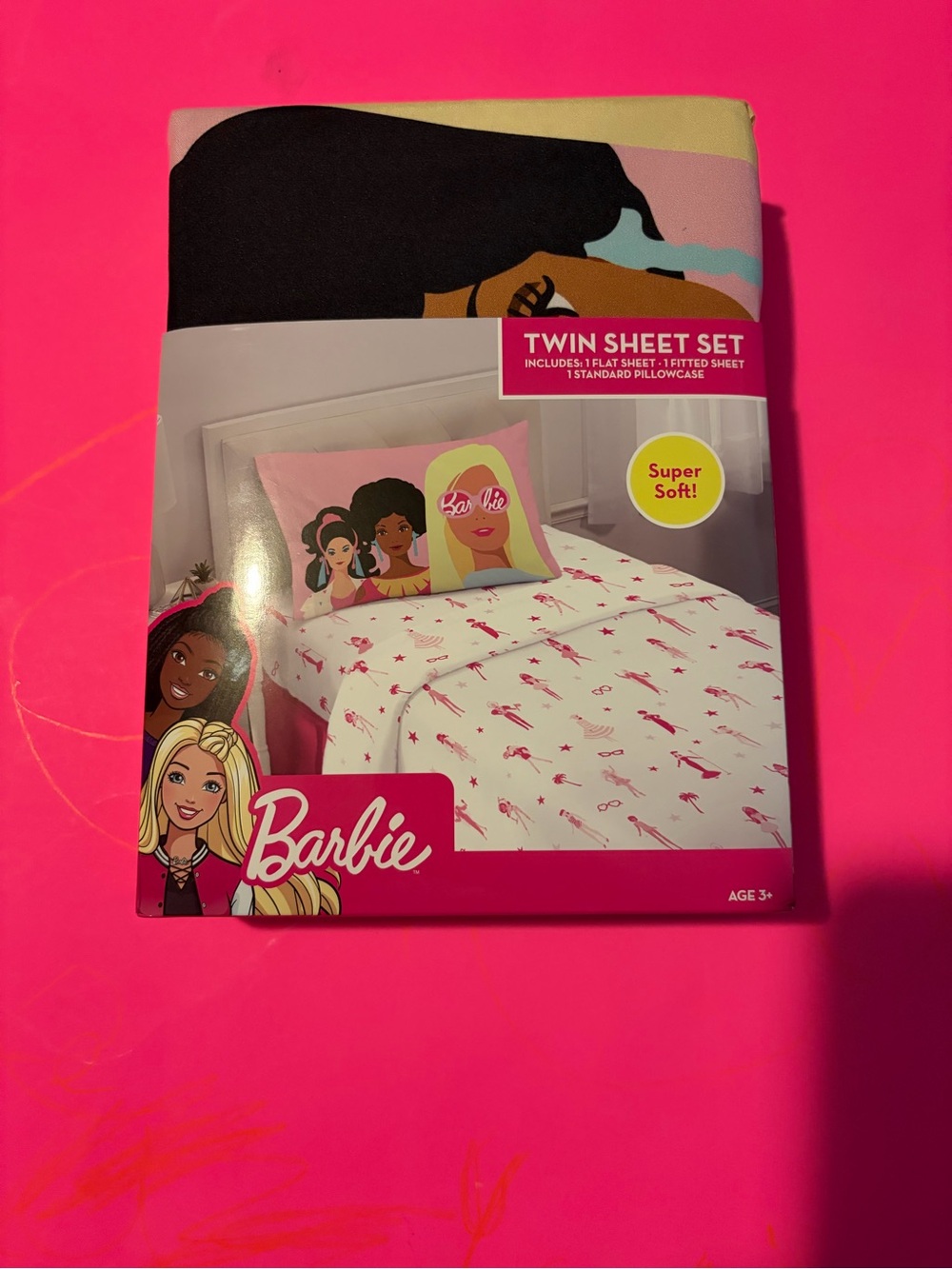 Barbie‎ Twin Sheet Set with Pink and White Flamingo Print